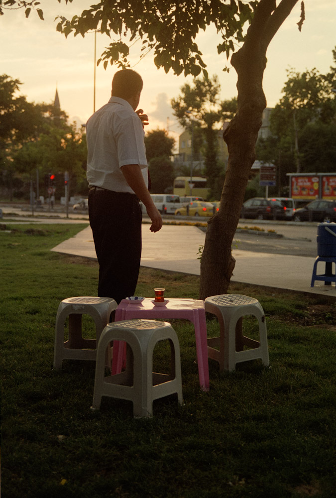 A photograph by Ali Bosworth titled 20080727_02_11 in the project Istanbul