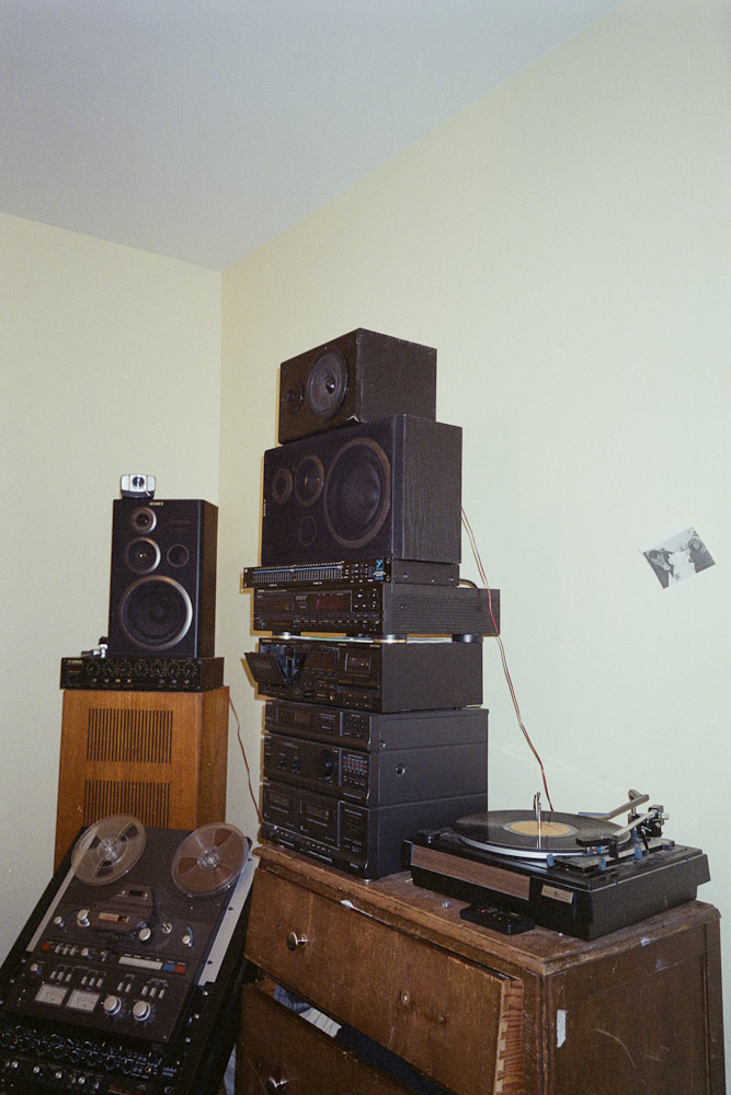 A photograph by Ali Bosworth titled 20110523_03_25_rescan in the project Spring 2011